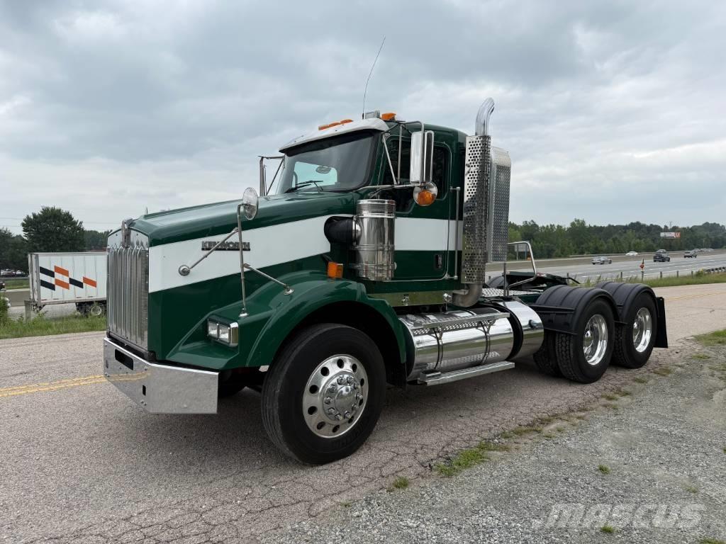 Kenworth T800 Седельные тягачи