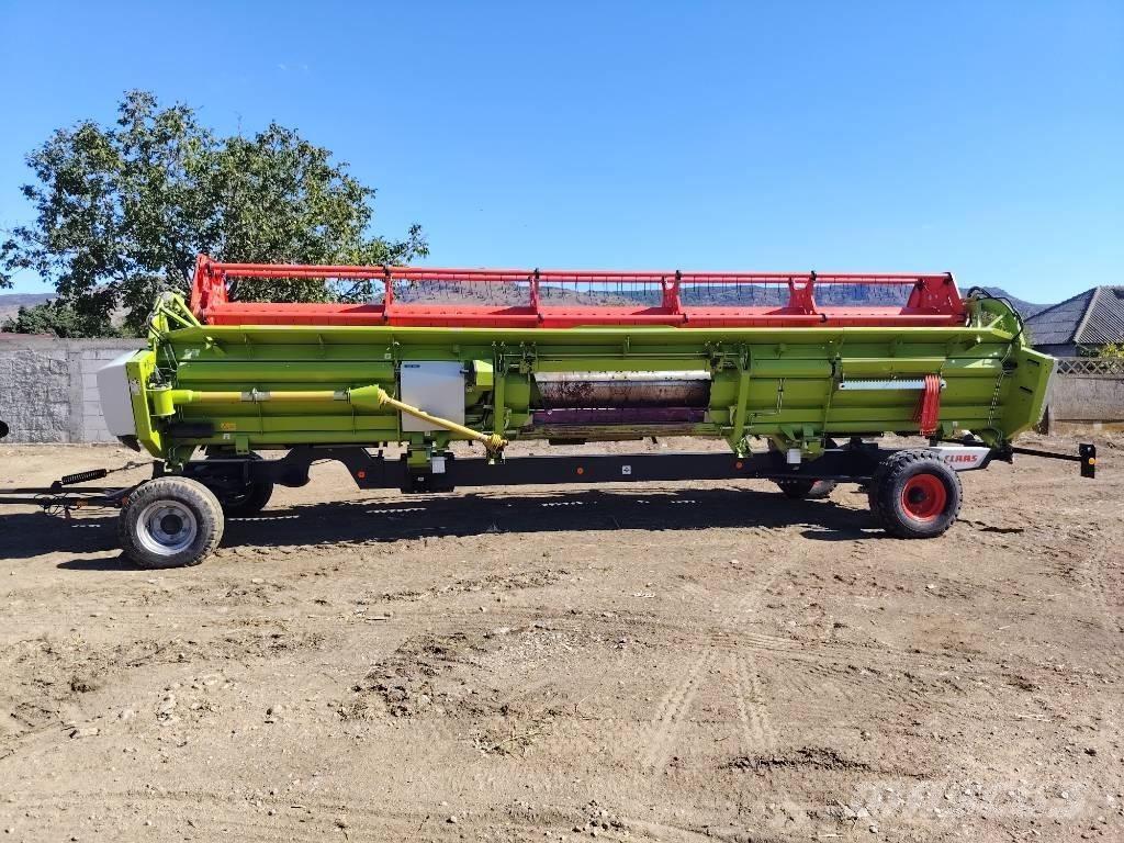 CLAAS Lexion 7400 Зерноуборочные комбайны