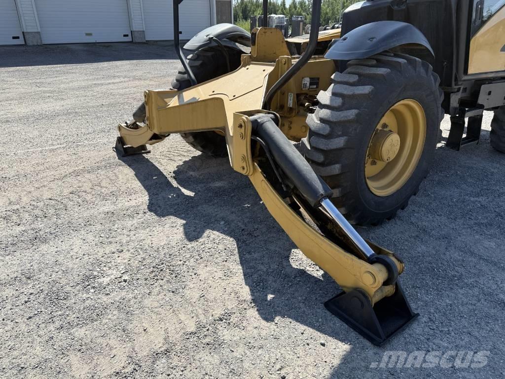 CAT 360 B Телескопические погрузчики