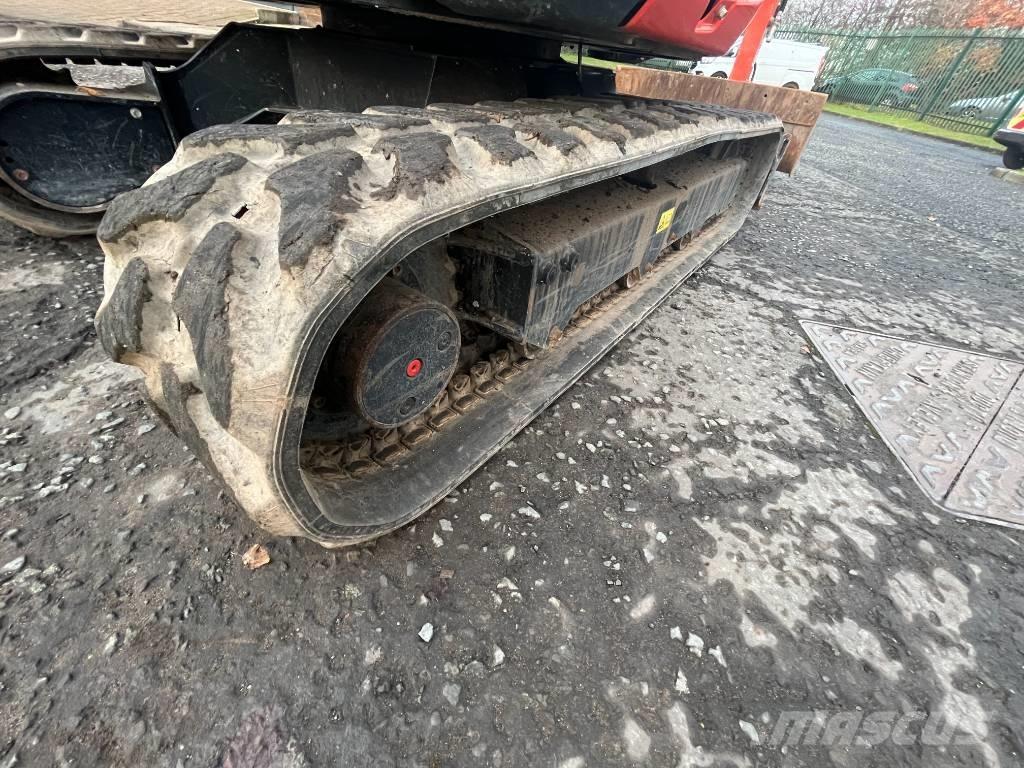 Kubota U 27-4 Гусеничные экскаваторы