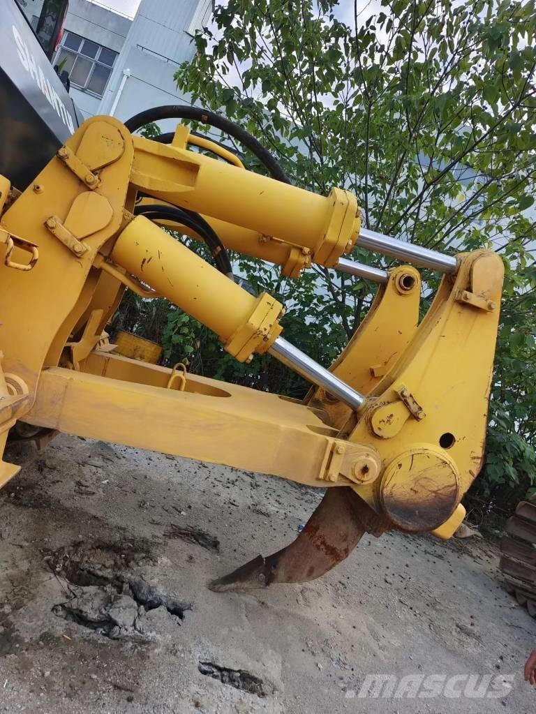Shantui SD 32 Гусеничные бульдозеры