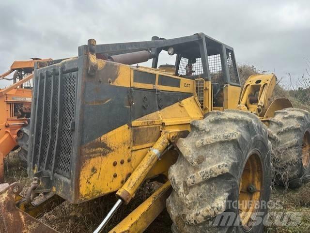 CAT 528 Трелевочные трактора