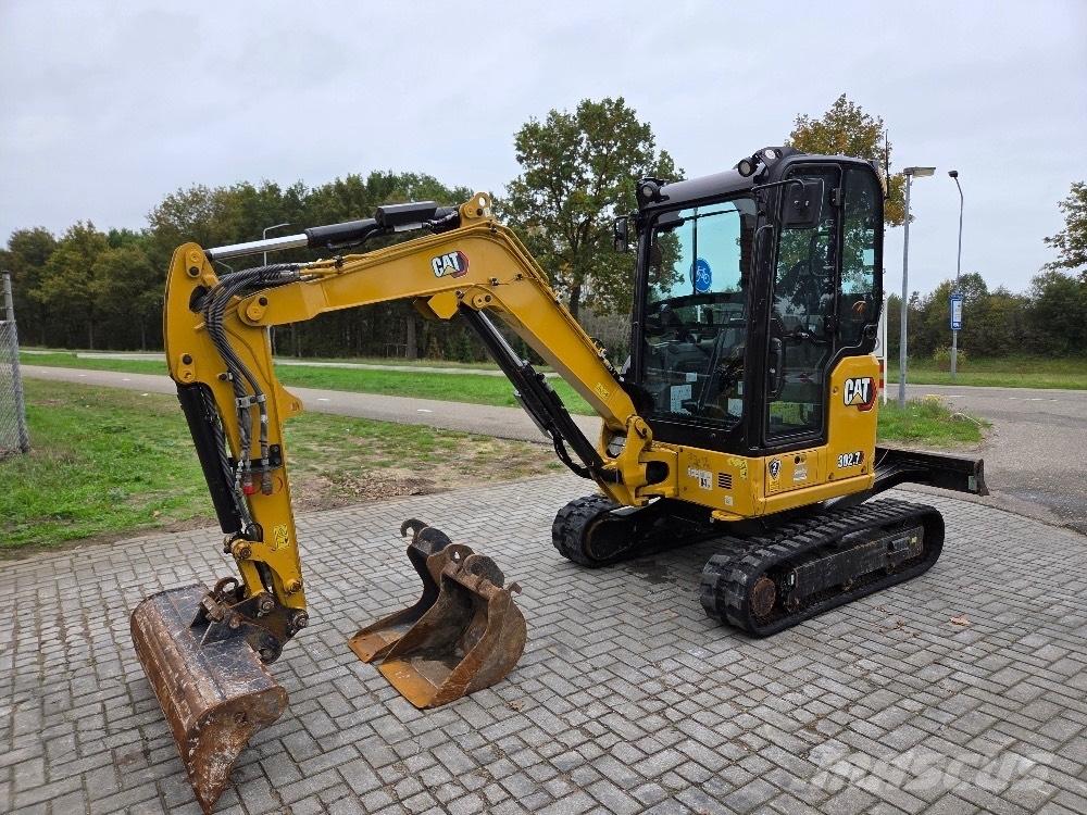 CAT 302.7CR Мини-экскаваторы