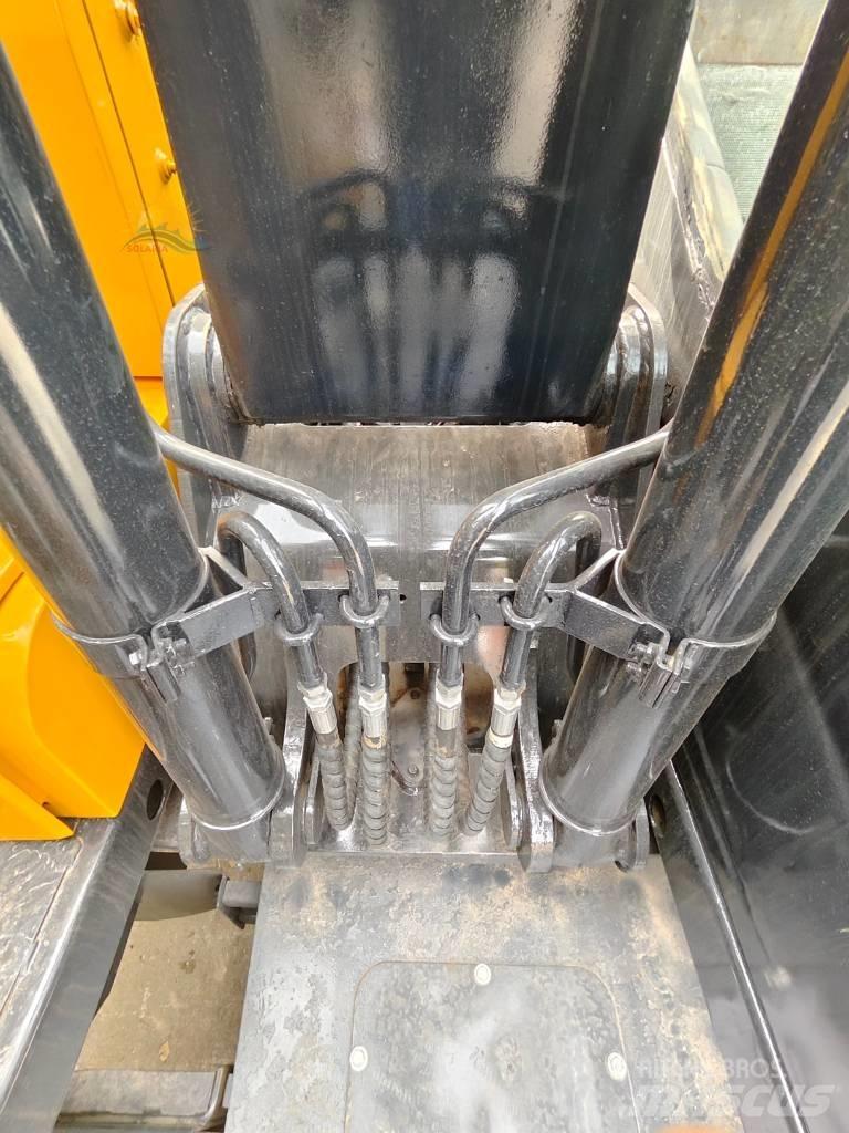 Hyundai R 150 W Колёсные экскаваторы