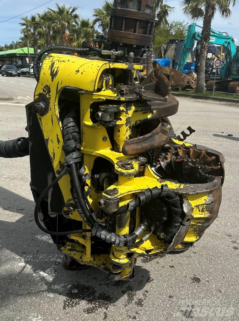 John Deere 1270 D Харвестеры