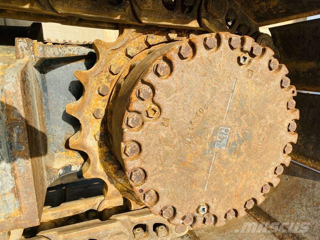 Komatsu PC 290 LC-11 Гусеничные экскаваторы