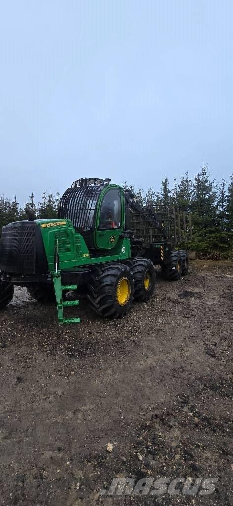 John Deere 1210 E Форвардеры