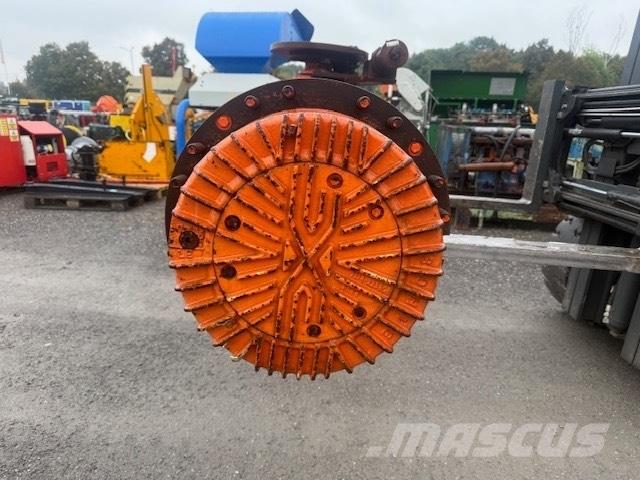 Daewoo Mega 300 III Оси