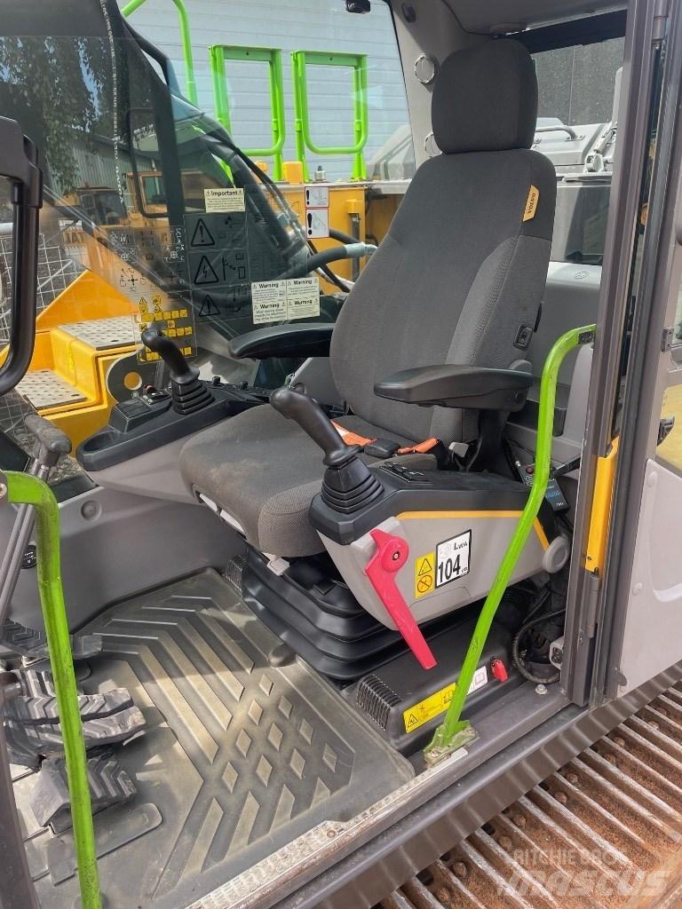 Volvo EC300EL Гусеничные экскаваторы