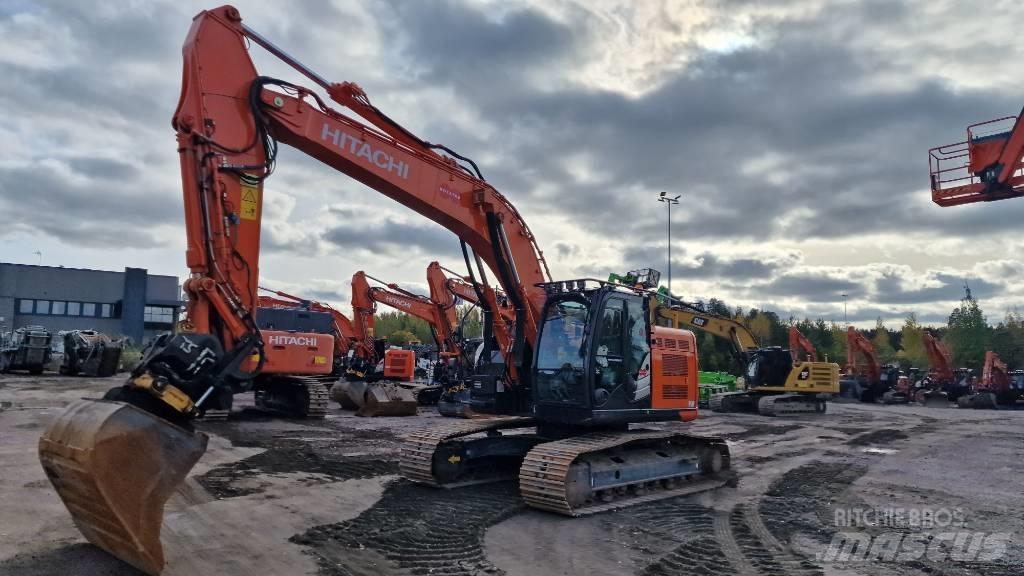 Hitachi ZX225USRLC-6 Гусеничные экскаваторы