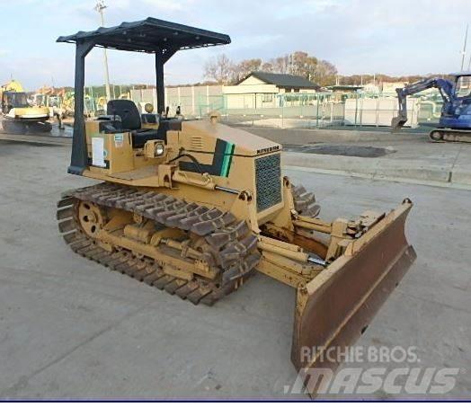 Mitsubishi BD2G Гусеничные бульдозеры
