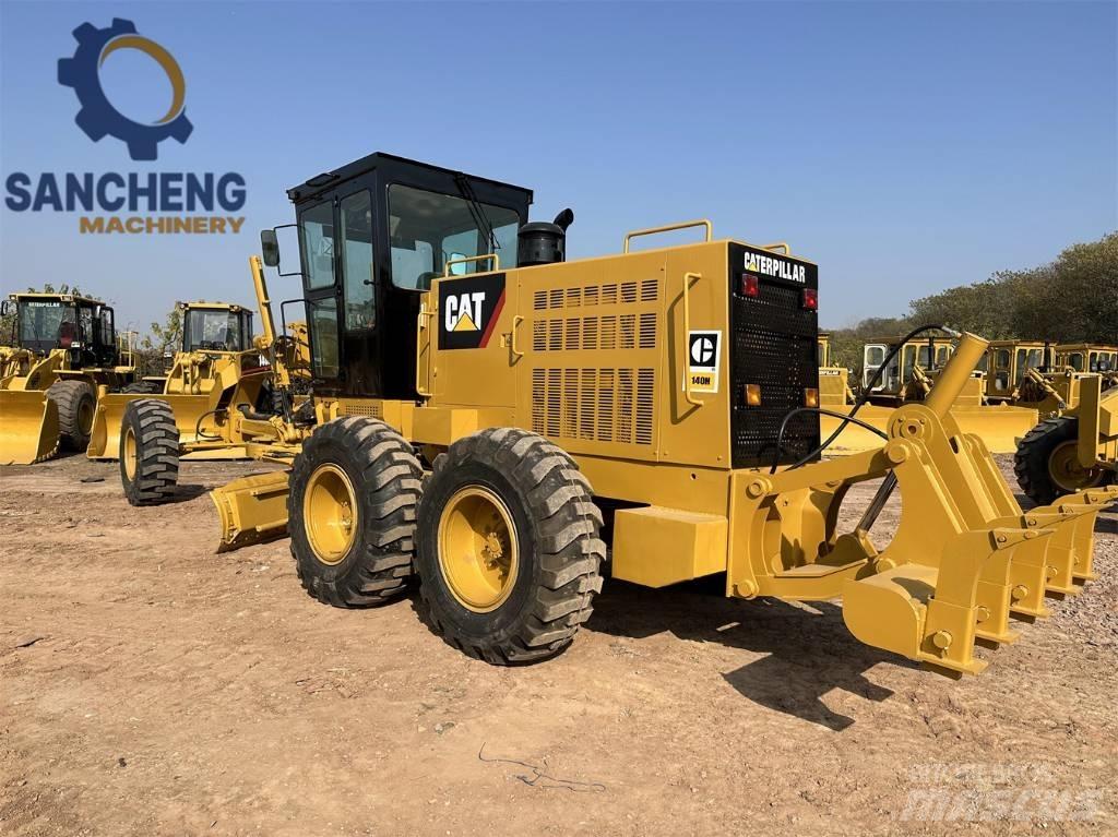 CAT 140H Грейдеры
