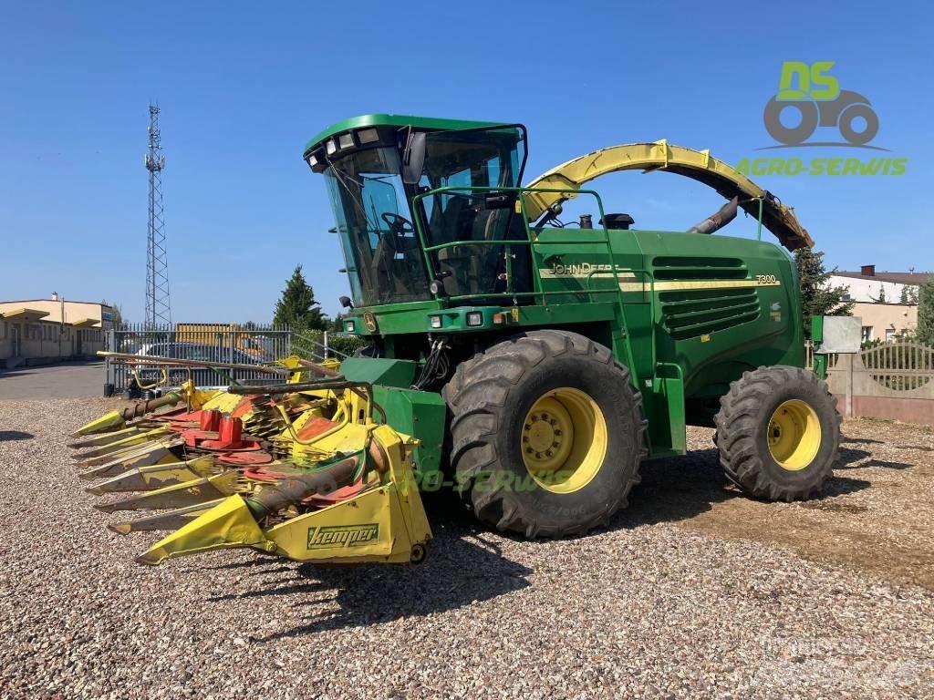 John Deere 7300 Самоходные кормоуборочные комбайны