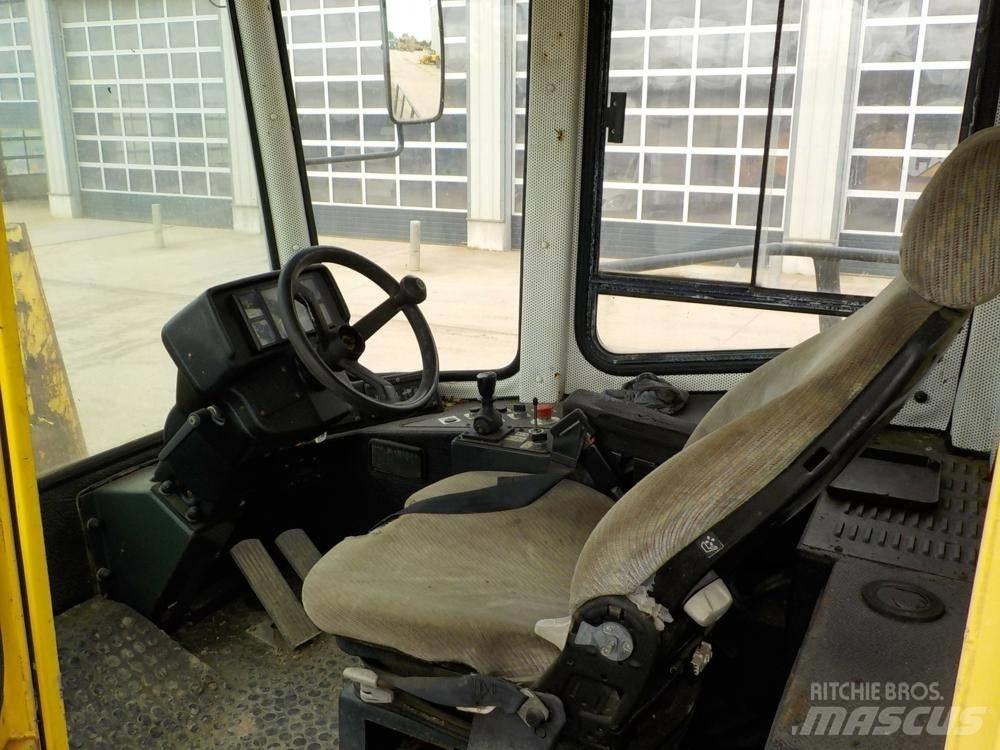 Bomag BC 671 RB Уплотнители для закладки отходов