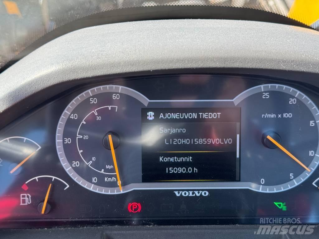 Volvo L 120 H Фронтальные погрузчики