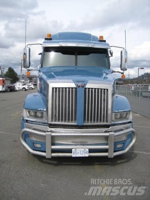 Western Star 5700 XE Седельные тягачи