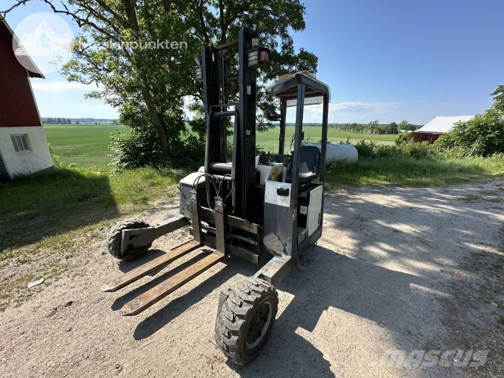 Terberg RE 4-35 Специальные грузовики