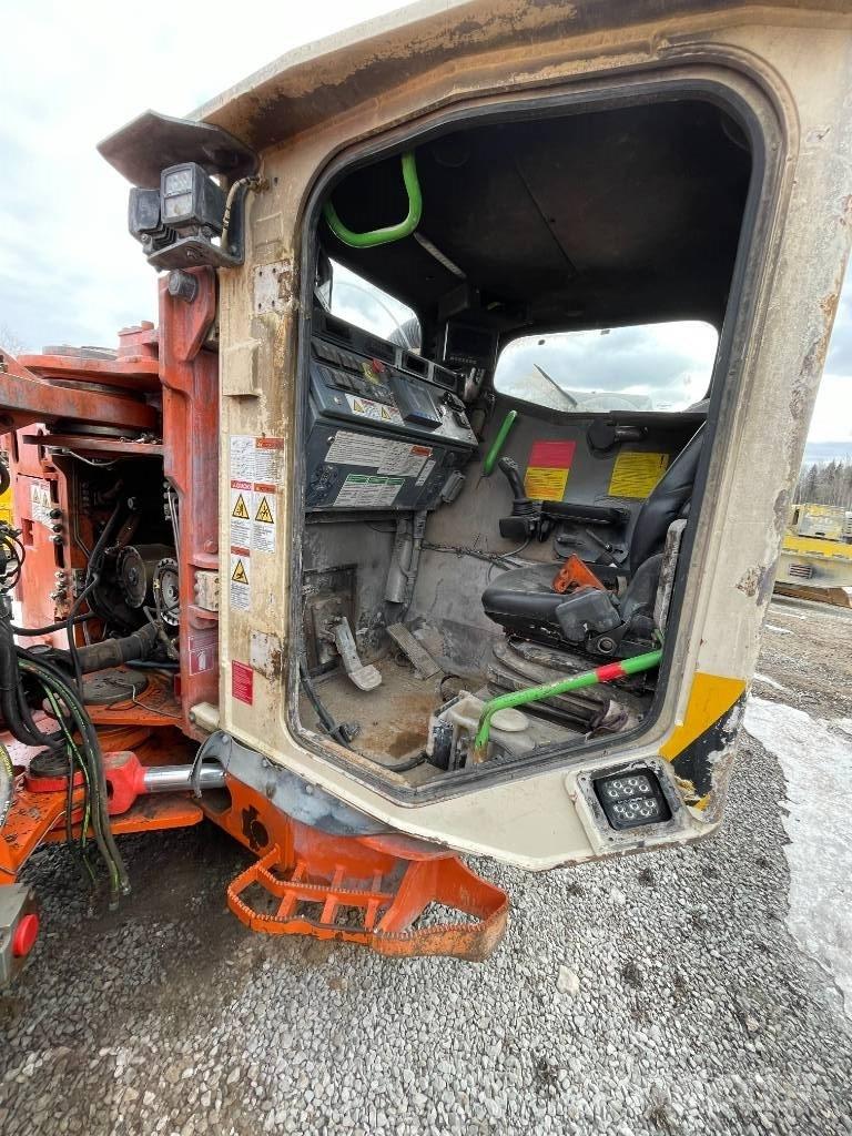 Sandvik LH 514 Подземные погрузчики