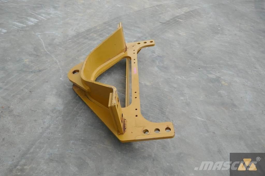 CAT 140M3 Drawbar Коммерческий транспорт - Другие