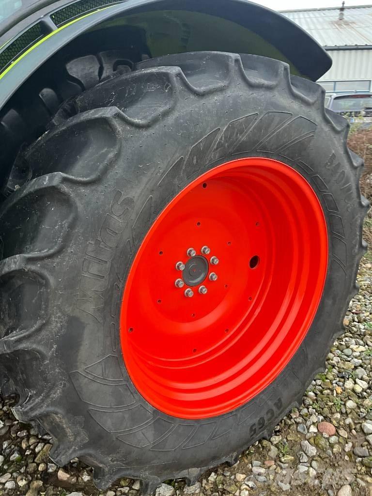 CLAAS Arion 450 CIS Трактора