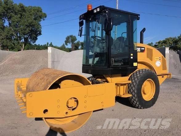 CAT CS44B Пневматические катки