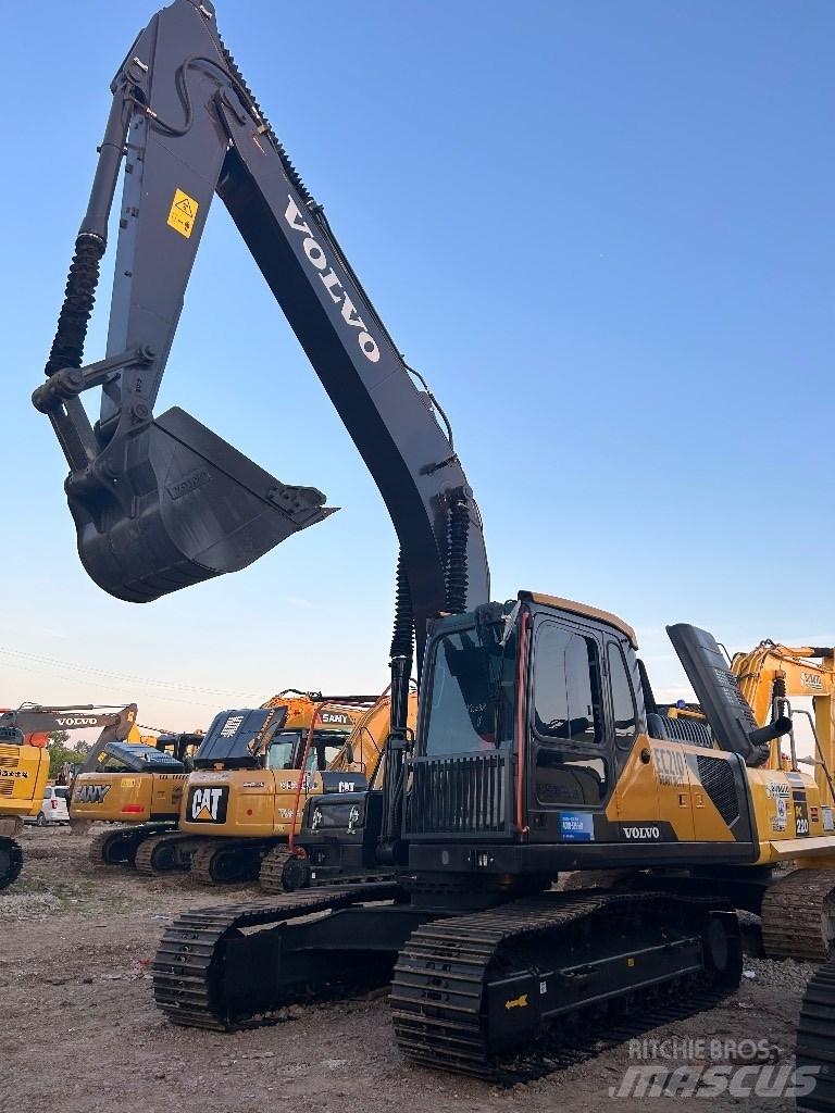 Volvo EC 210 Гусеничные экскаваторы