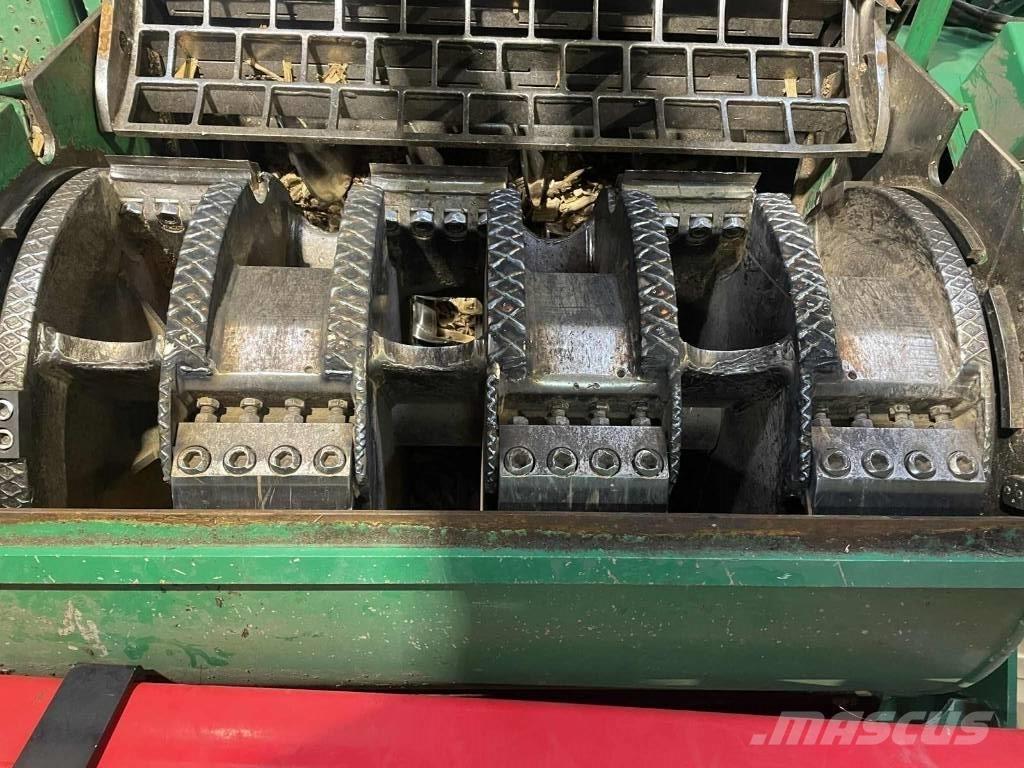 JENZ HEM 583 R MAN Дробилки древесины