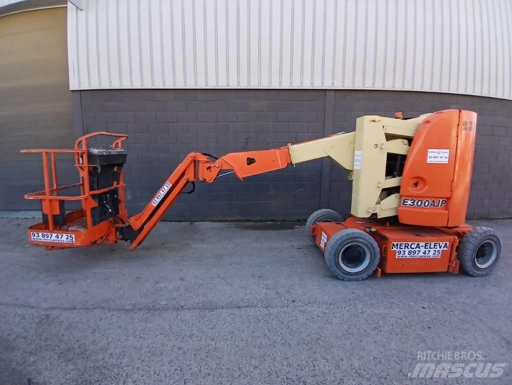 JLG E300AJP Коленчатые подъемники