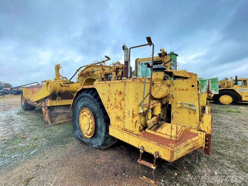 CAT 631 D Поливочные машины