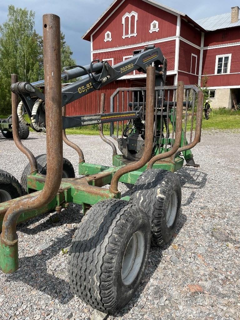 Farma T9 skogsvagn Прочие сельхоз-прицепы