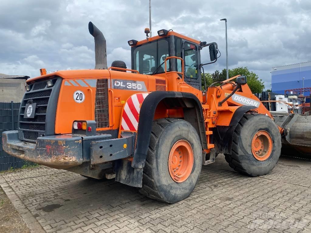 Doosan DL 350-3 Фронтальные погрузчики
