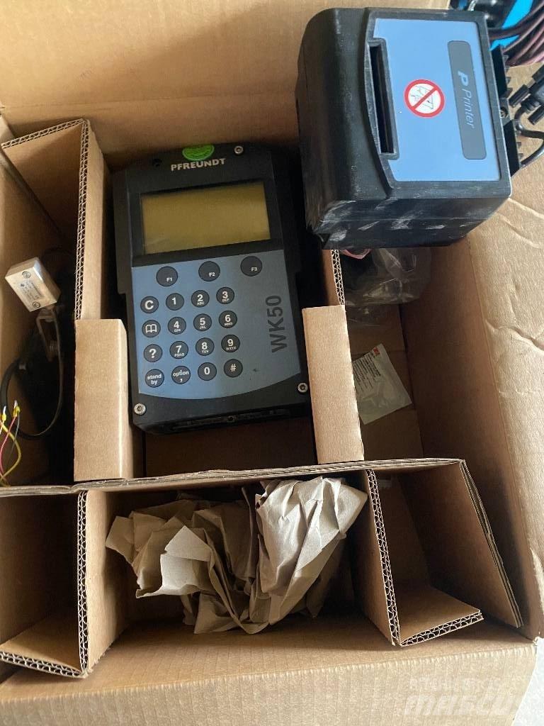 Doosan DL 350-3 Фронтальные погрузчики