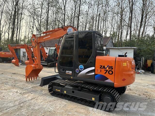 Hitachi ZX70 Гусеничные экскаваторы