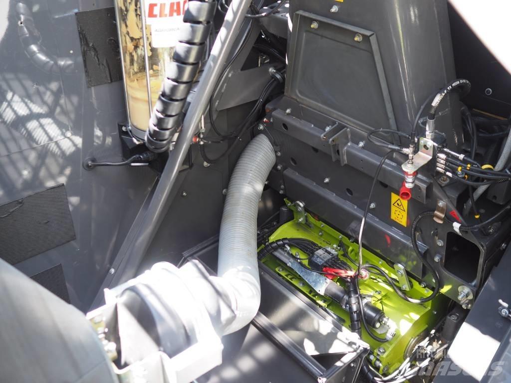 CLAAS Jaguar 860 4WD Самоходные кормоуборочные комбайны