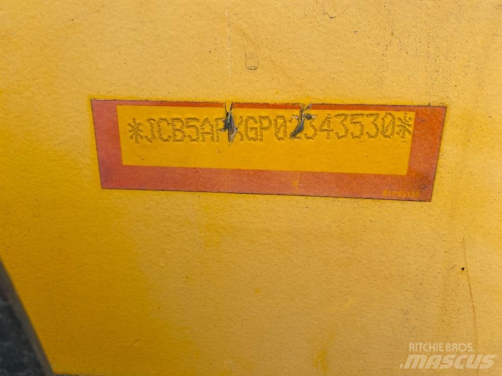 JCB 535-140 Hiviz Телескопические погрузчики