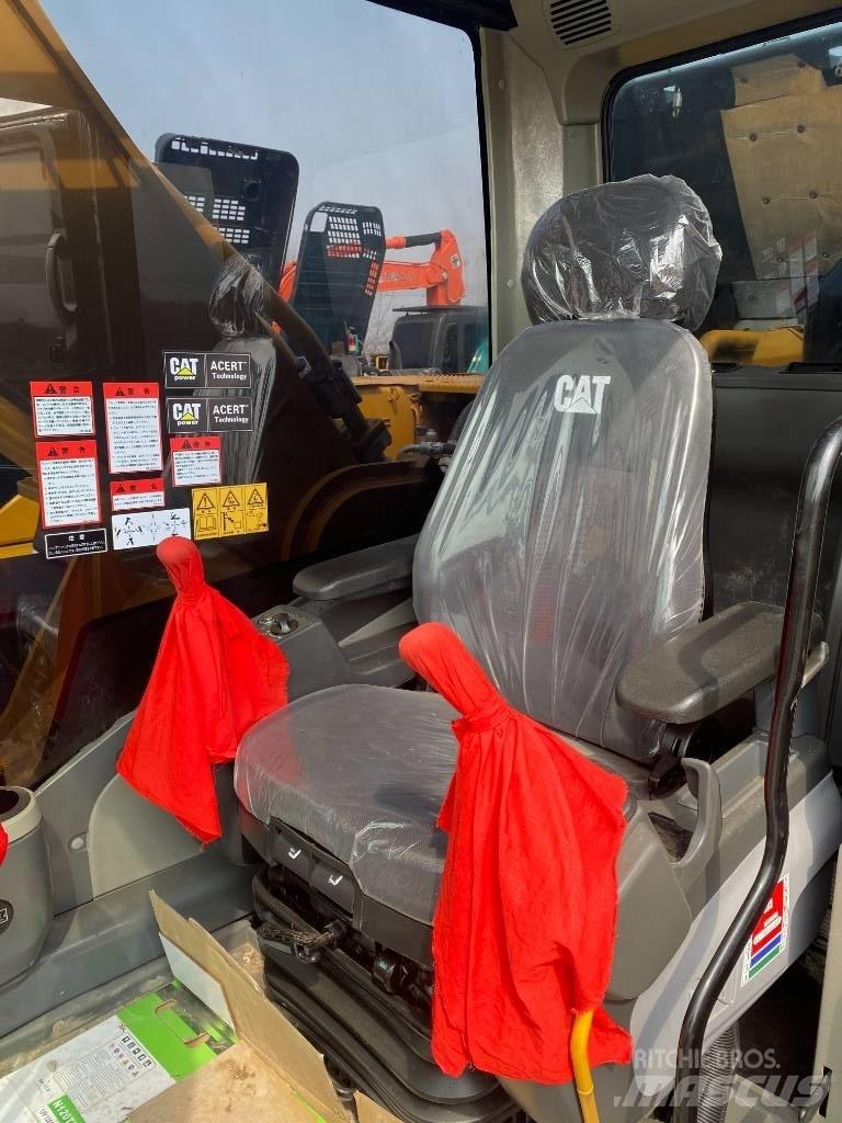 CAT 336D2 Гусеничные экскаваторы