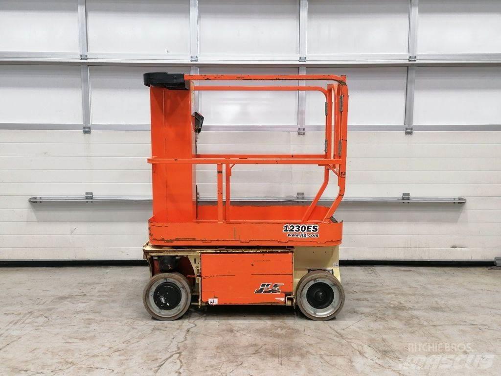 JLG 1230ES Ножничные подъемники