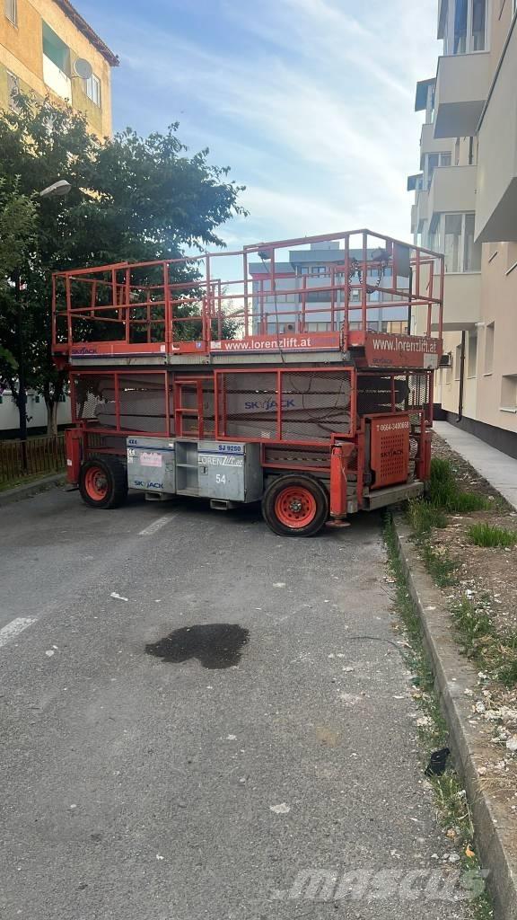 SkyJack SJ 9250 Строительные подъёмники