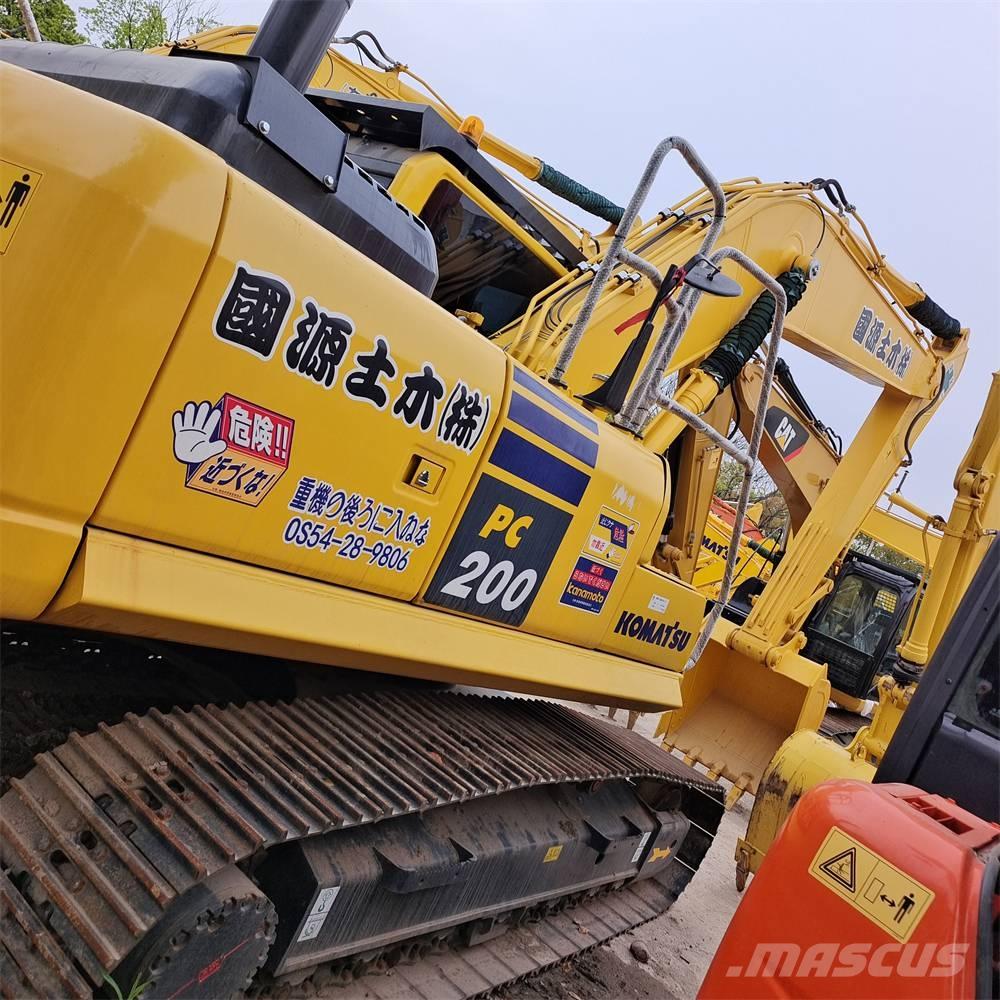 Komatsu PC 200-8 Гусеничные экскаваторы
