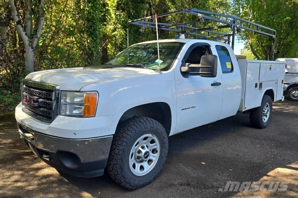 GMC Sierra 3500 HD Бортовые фургоны