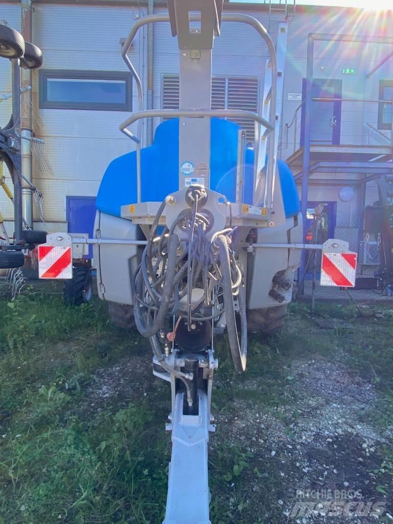 Lemken Vega 12/4000 Прицепные опрыскиватели