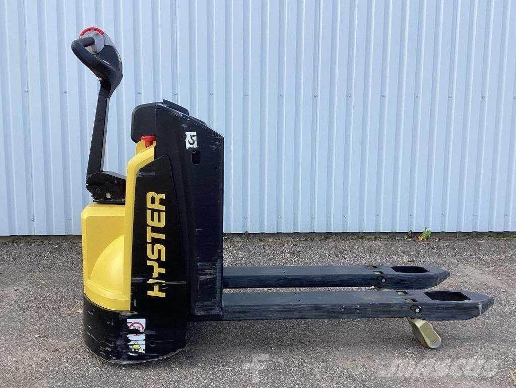Hyster P2.0 Ручные штабелёры с электроподъёмом