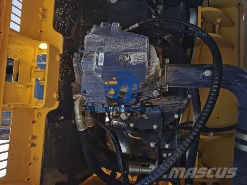 Komatsu PC360-7 Гусеничные экскаваторы
