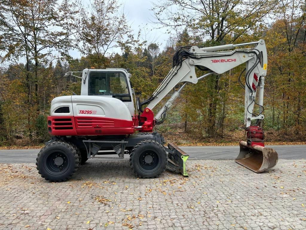 Takeuchi TB 295 W Колёсные экскаваторы
