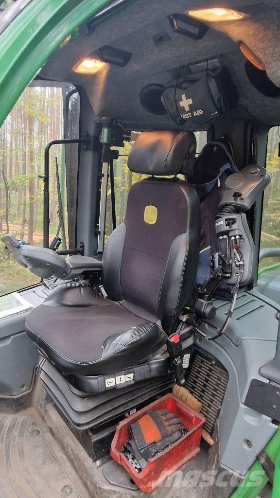 John Deere 1170G Харвестеры