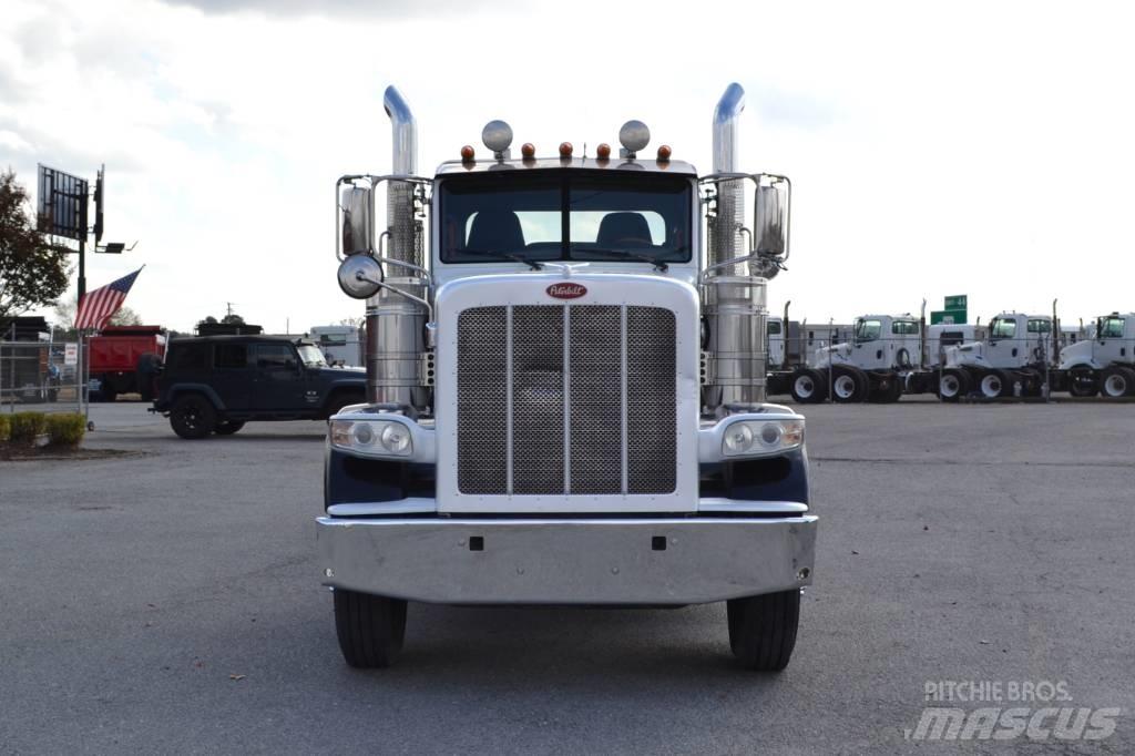 Peterbilt 389 Седельные тягачи