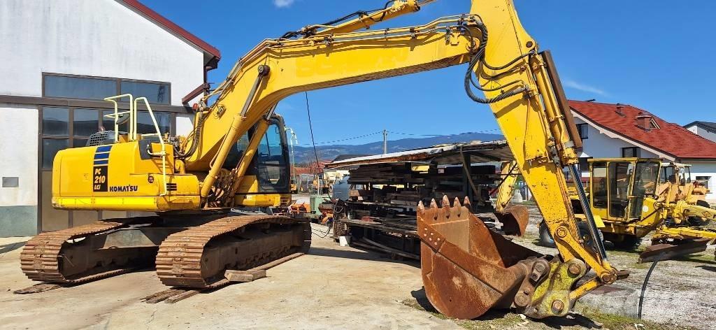 Komatsu PC 210 Гусеничные экскаваторы