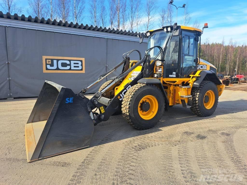 JCB 413 Фронтальные погрузчики