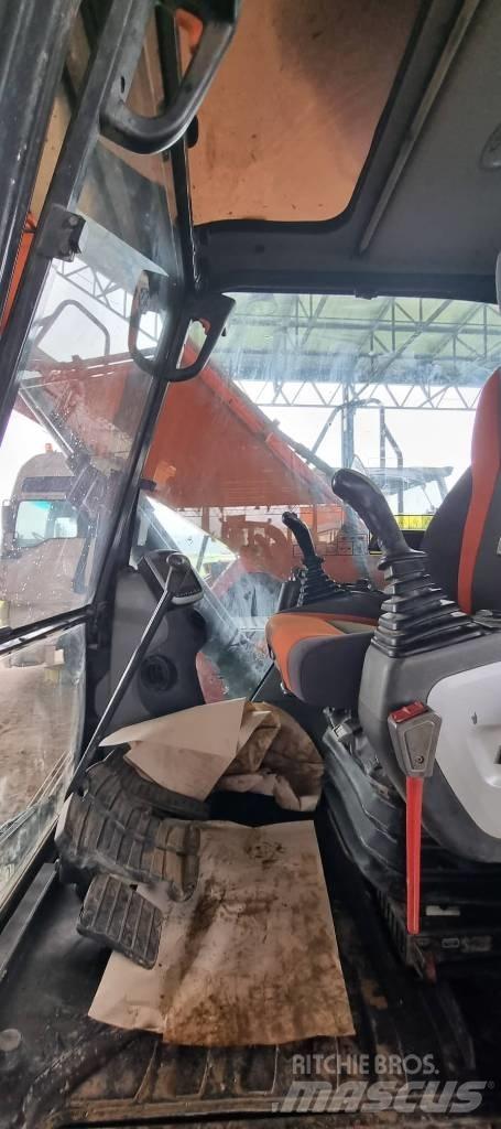 Doosan DX140LC-5 Гусеничные экскаваторы