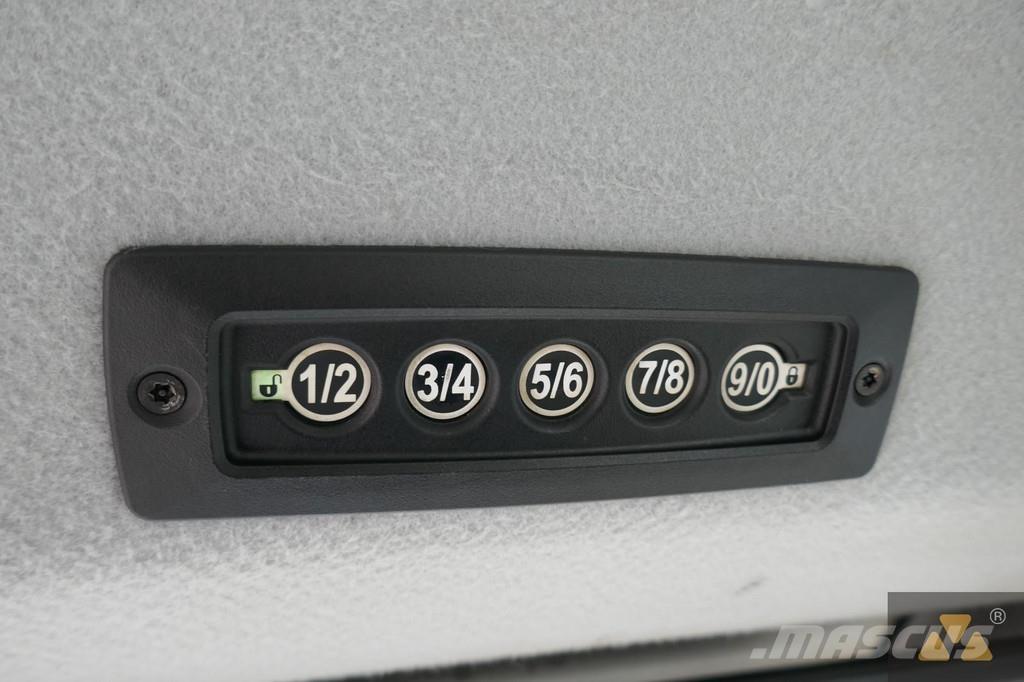 CAT 906M Фронтальные погрузчики